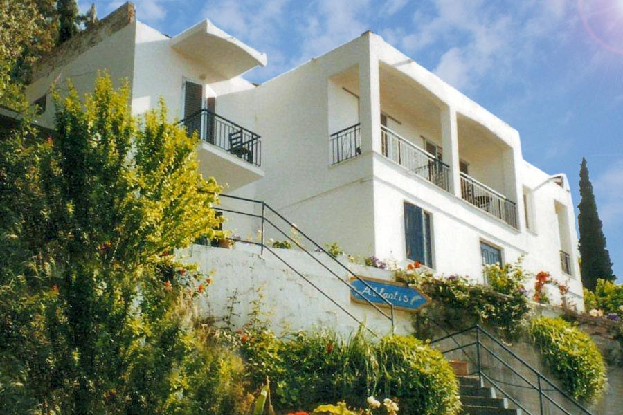 Hotel Atlantis in Agios Konstantinos Hotel Atlantis in Agios Konstantinos